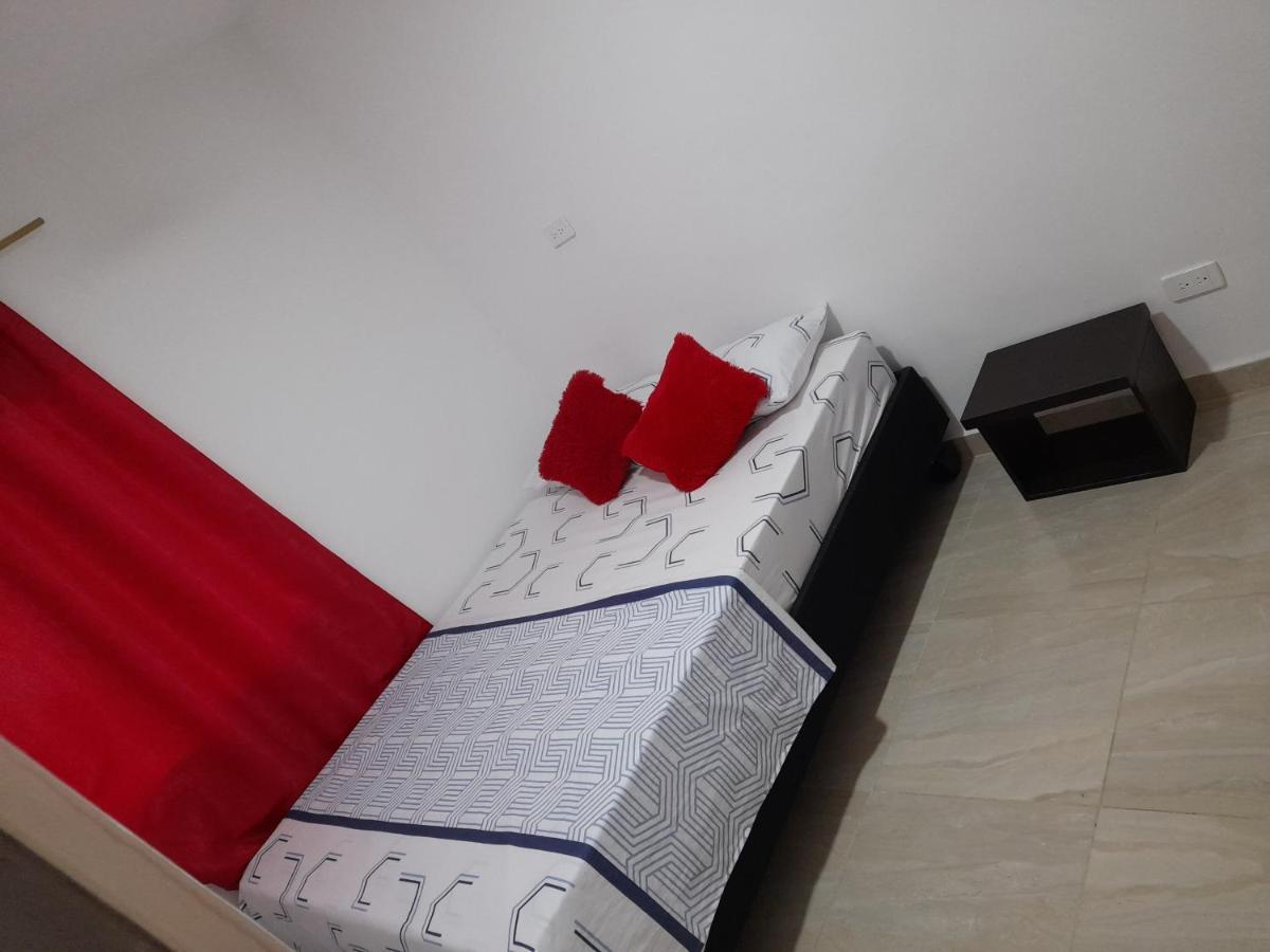 קאלי Apartaestudios El Jardin מראה חיצוני תמונה